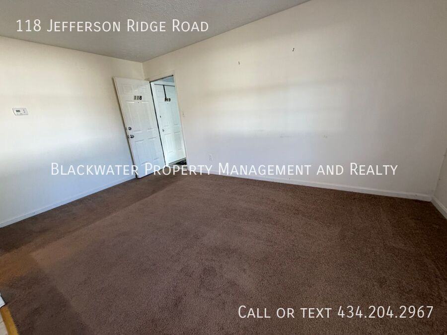 118 Jefferson Ridge Rd - Photo 4 of 9