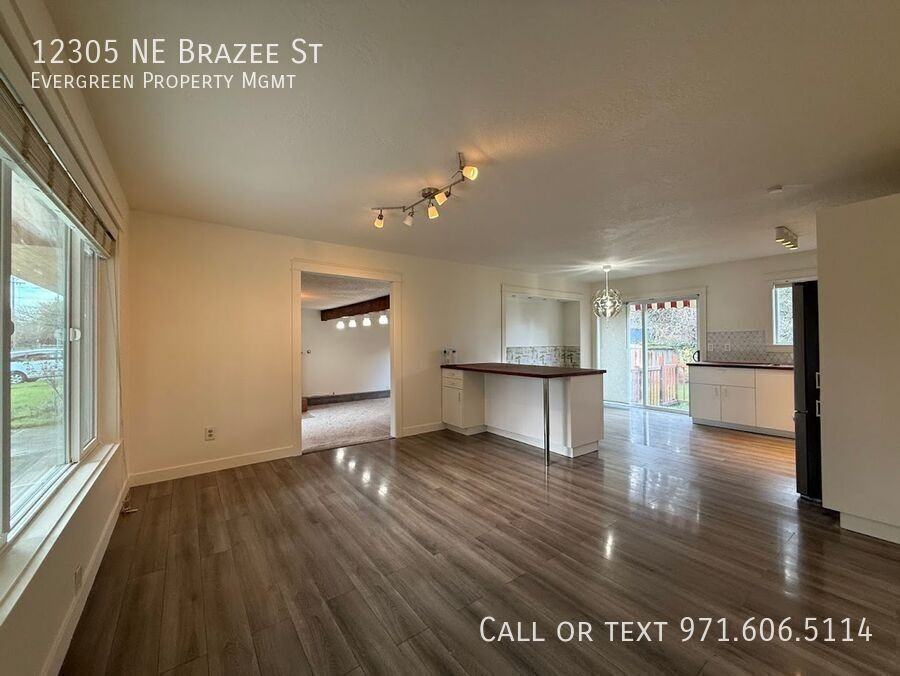 12305 Ne Brazee St - Photo 6 of 50
