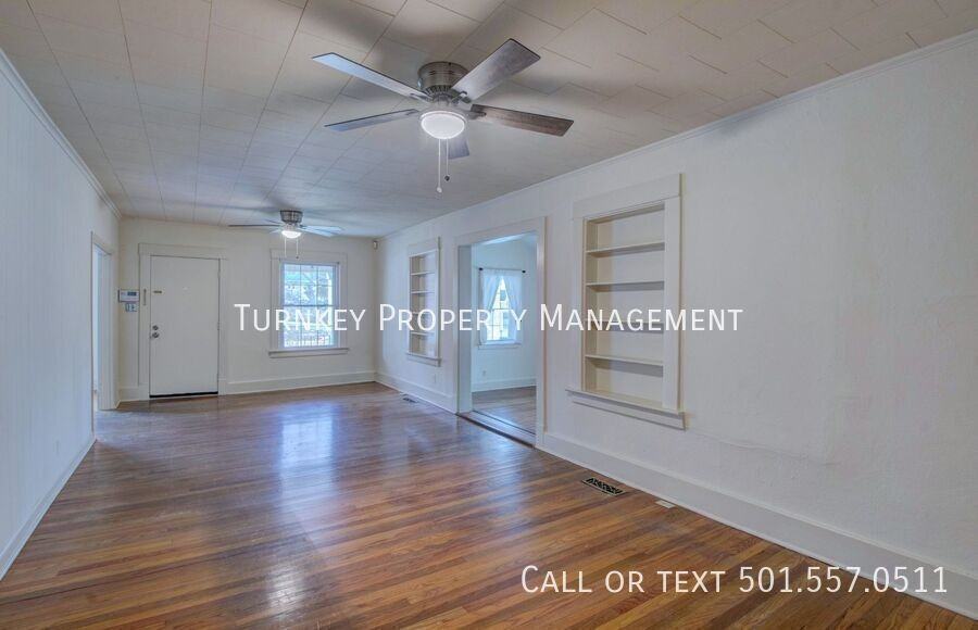 5123 Lee Ave - Photo 6 of 12