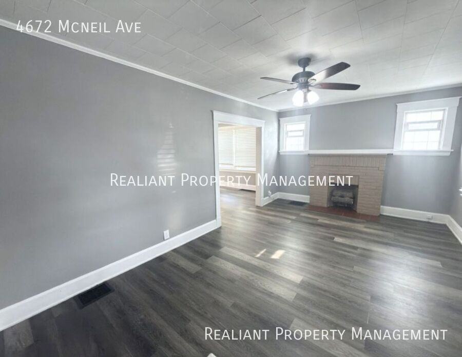 4672 Mcneil Ave - Photo 2 of 18