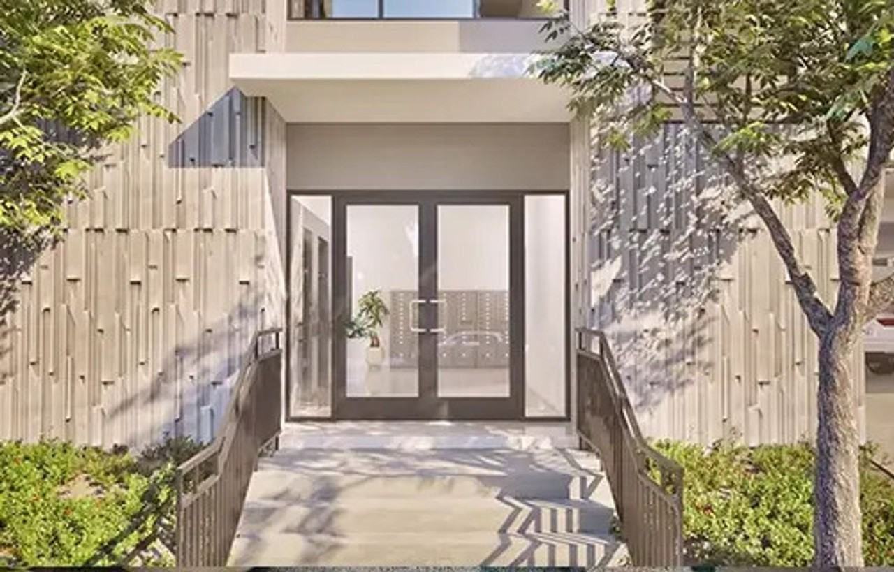 Makiki Banyan - Photo 4 of 21