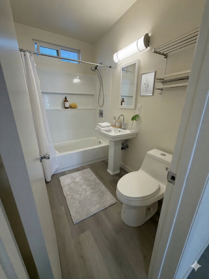 Welcome to 10121 Tabor St. apartments located in the heart of Palms. - Photo 6 of 17