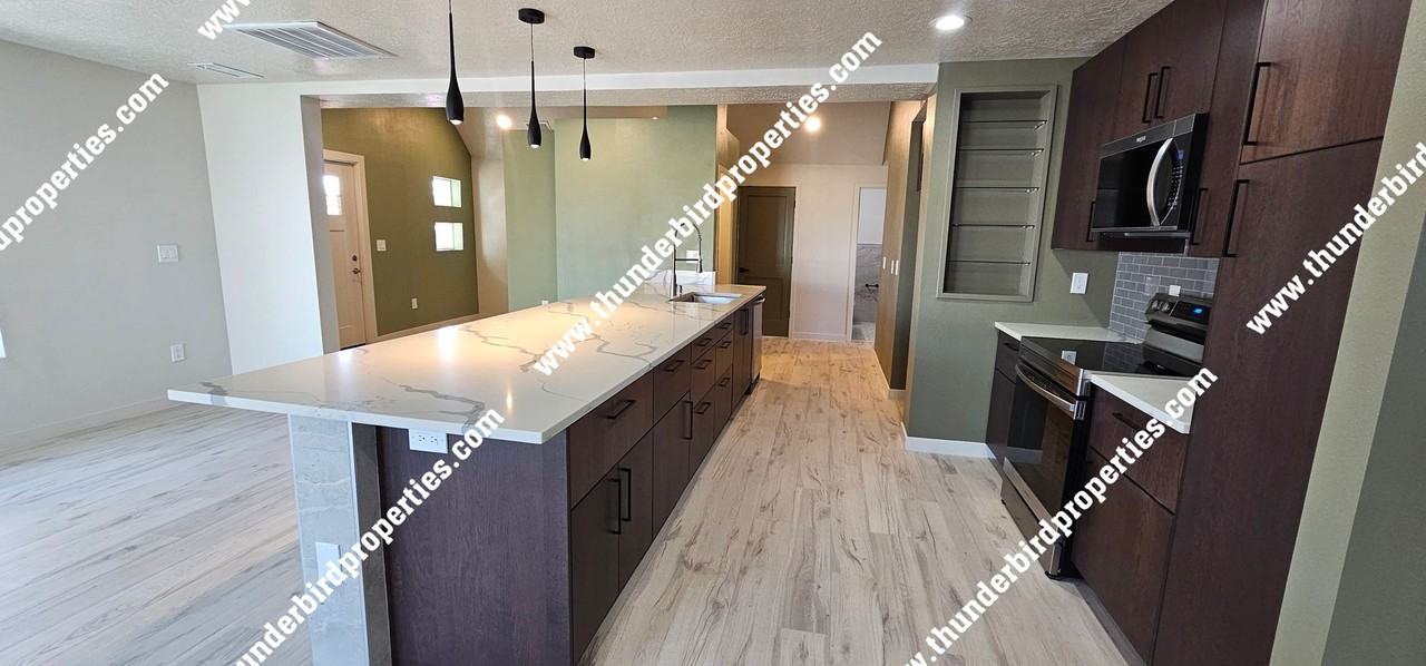 505 Los Arboles Ave Nw - Photo 5 of 30