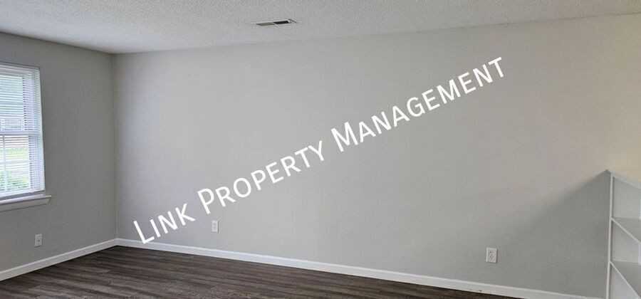 1640 Keeble St - Photo 3 of 33