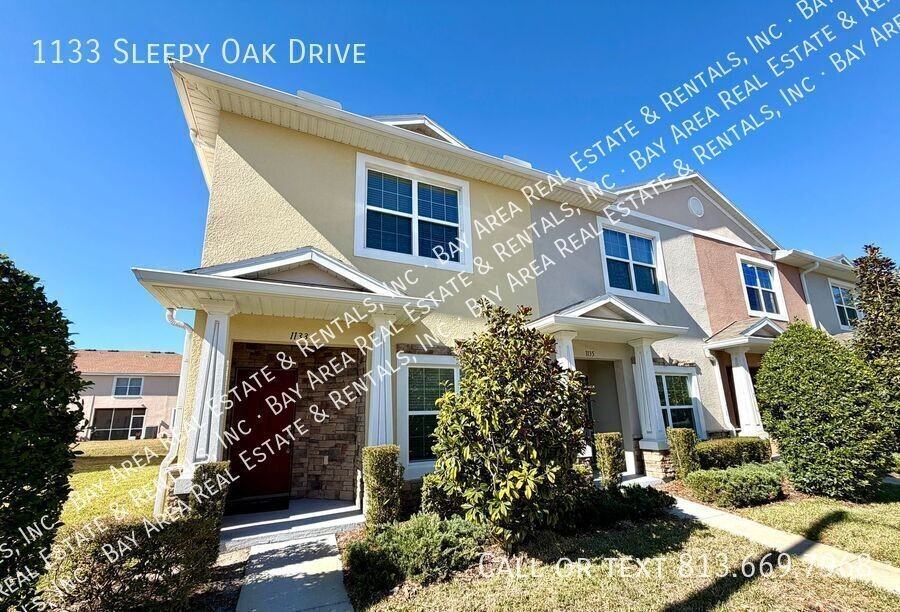 1133 Sleepy Oak Dr