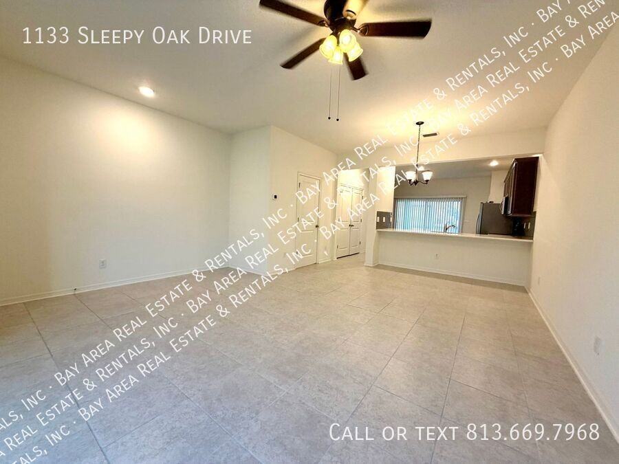 1133 Sleepy Oak Dr - Photo 3 of 20