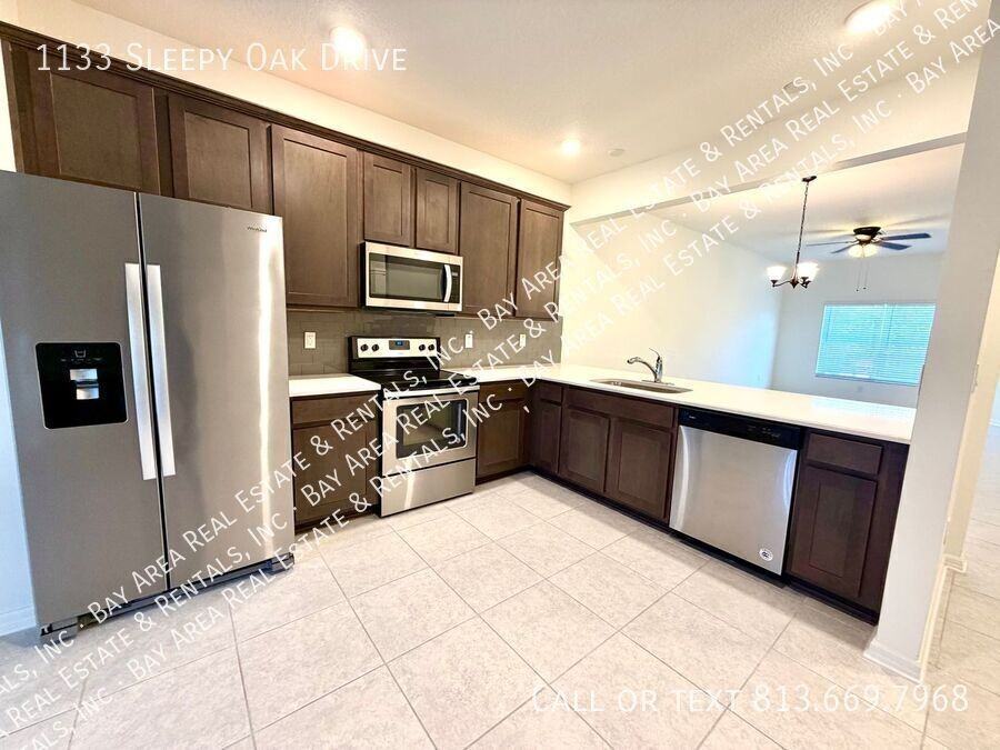 1133 Sleepy Oak Dr - Photo 5 of 20