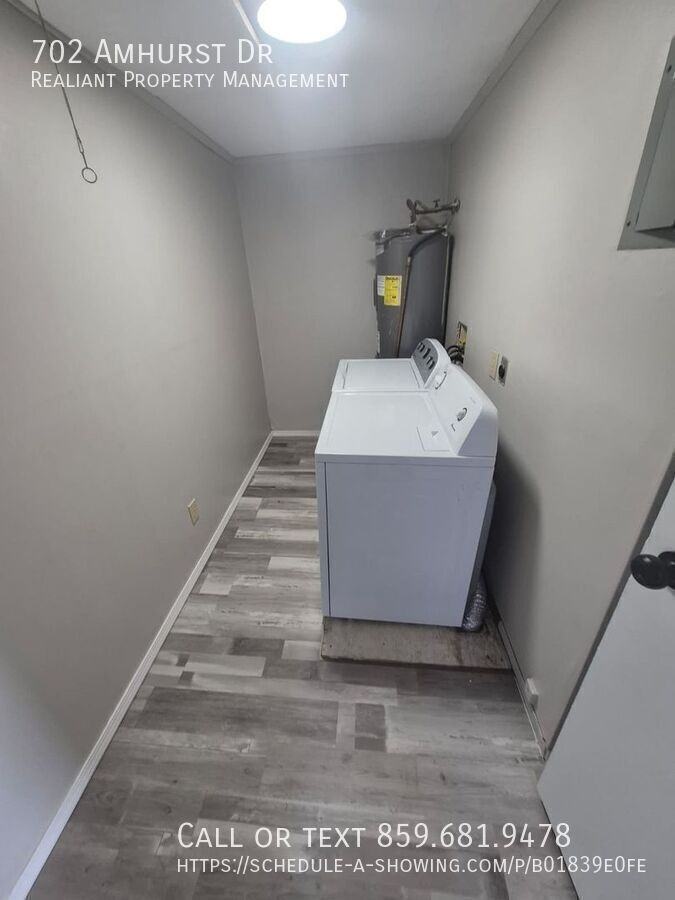 702 Amhurst Dr - Photo 6 of 6