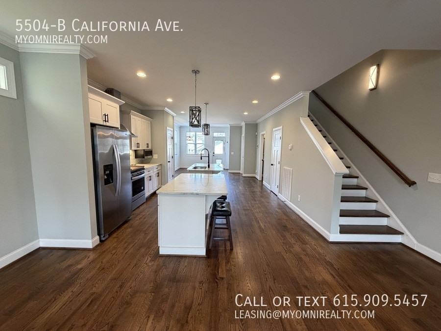 5504B California Ave - Photo 5 of 25