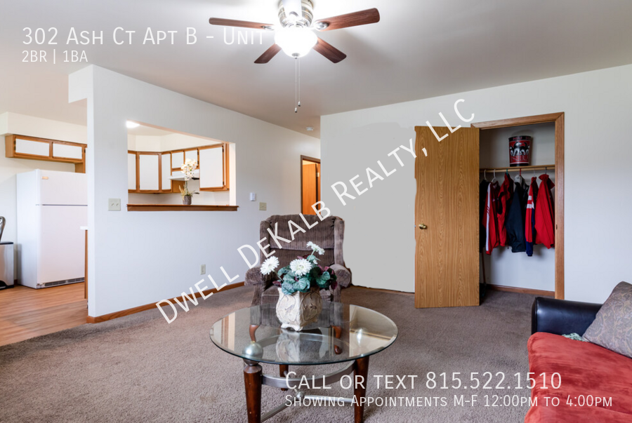 302 Ash Ct Apt B #B - Photo 3 of 7