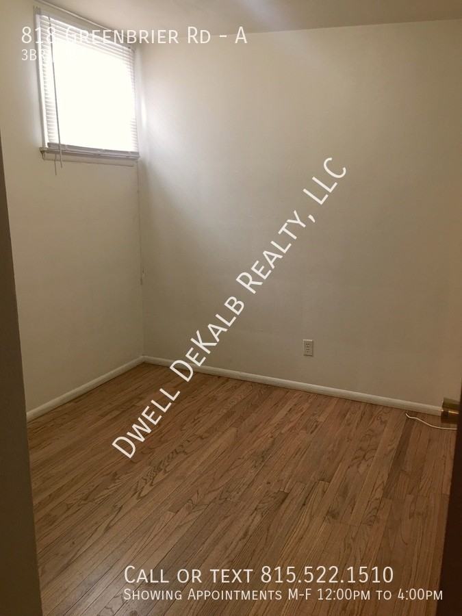 818 Greenbrier Rd #A - Photo 2 of 8