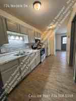 featured image of 724 Waskin Dr #B