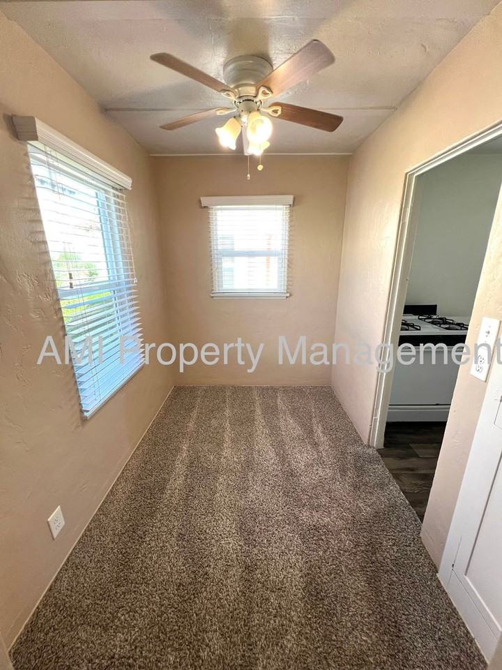 4183 Utah St - Photo 4 of 9