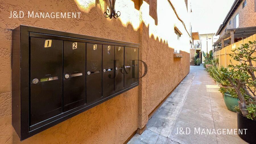 UTA4077 - Photo 3 of 8