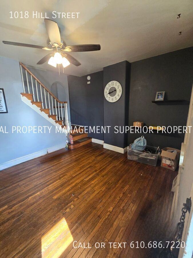 1018 Hill St - Photo 2 of 10