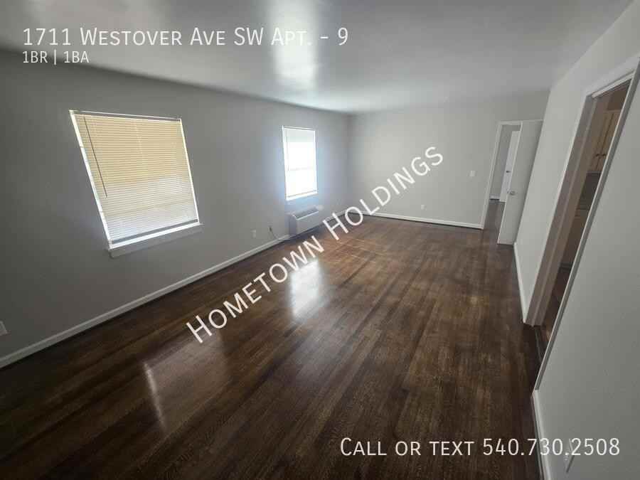 1711 Westover Ave Sw #9 - Photo 3 of 9
