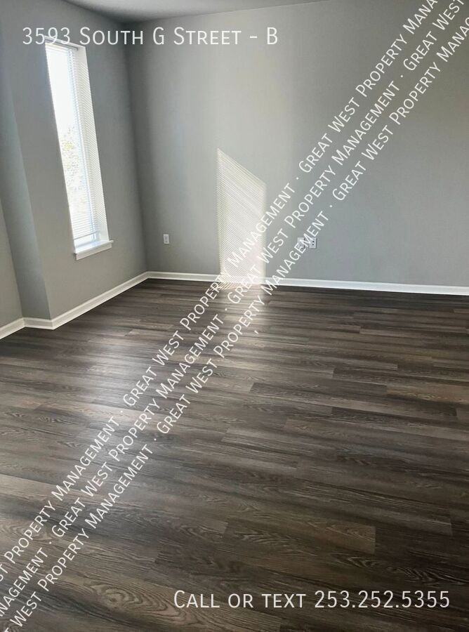 3593 S G St #B - Photo 5 of 16