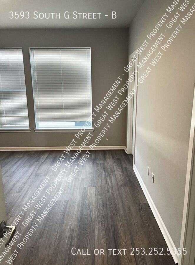 3593 S G St #B - Photo 7 of 16