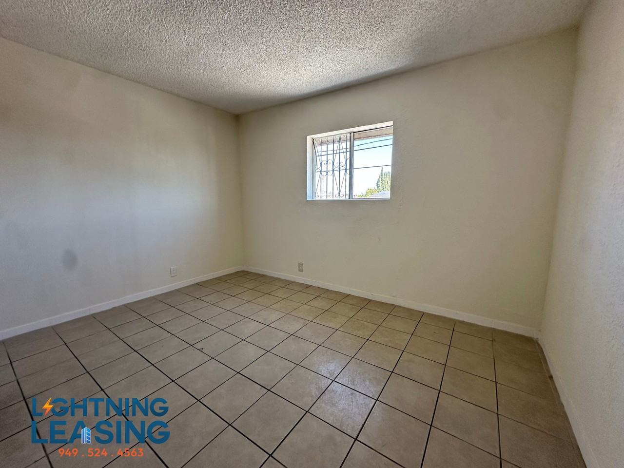 1029 S Record Ave #3 - Photo 7 of 19