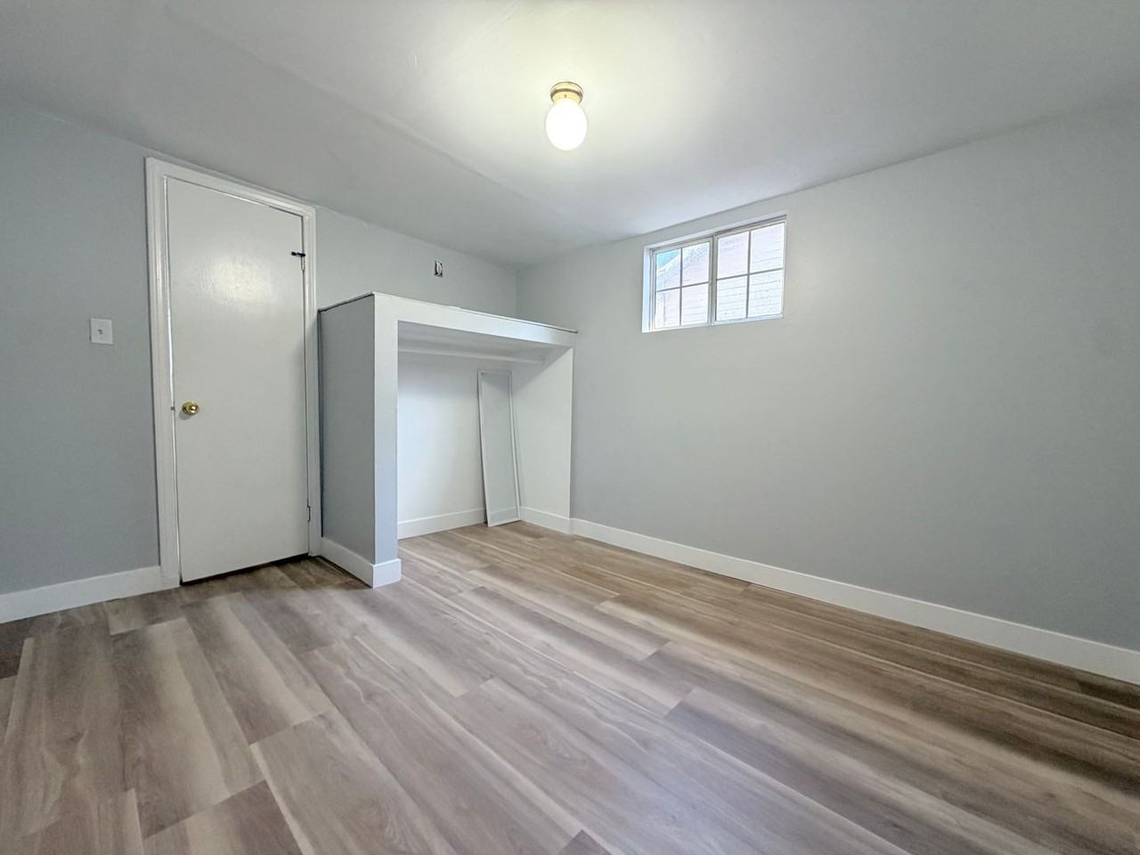 1080 Orange Ave - Photo 6 of 16