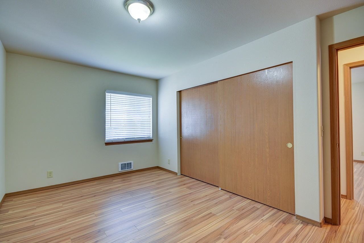 M0833  Arbor Terrace Condo's - Photo 2 of 50