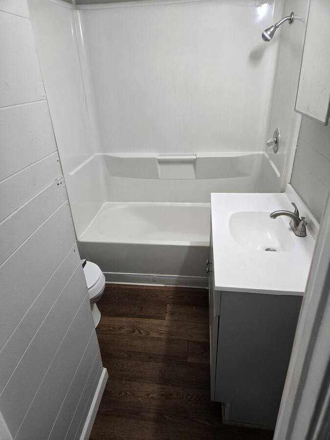 3895 Oakes St Sw #3895 - Photo 2 of 8