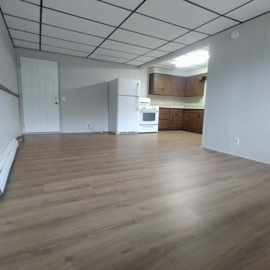 3345 Whitehall Rd - Photo 2 of 8