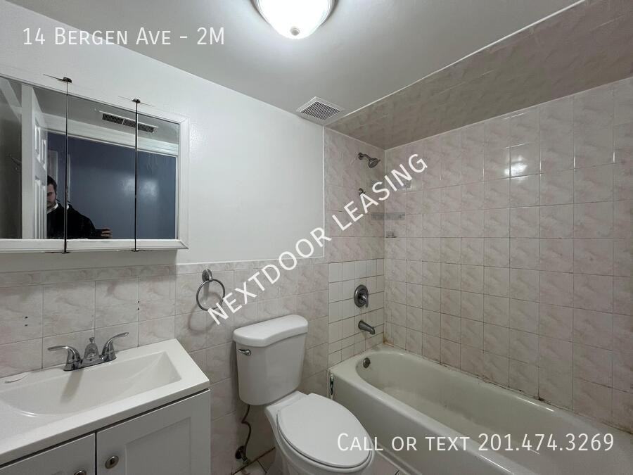 14 Bergen Ave #2M - Photo 4 of 13