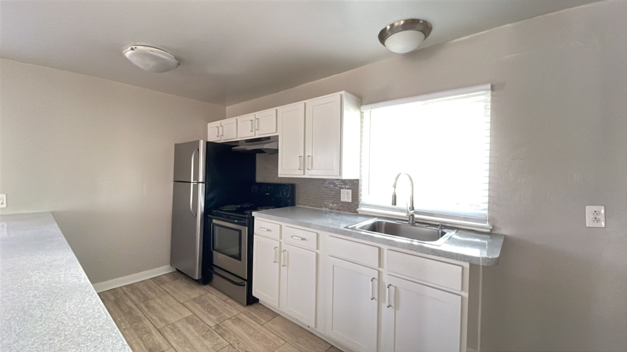 8113 W 10th Ave #8113 - Photo 2 of 19