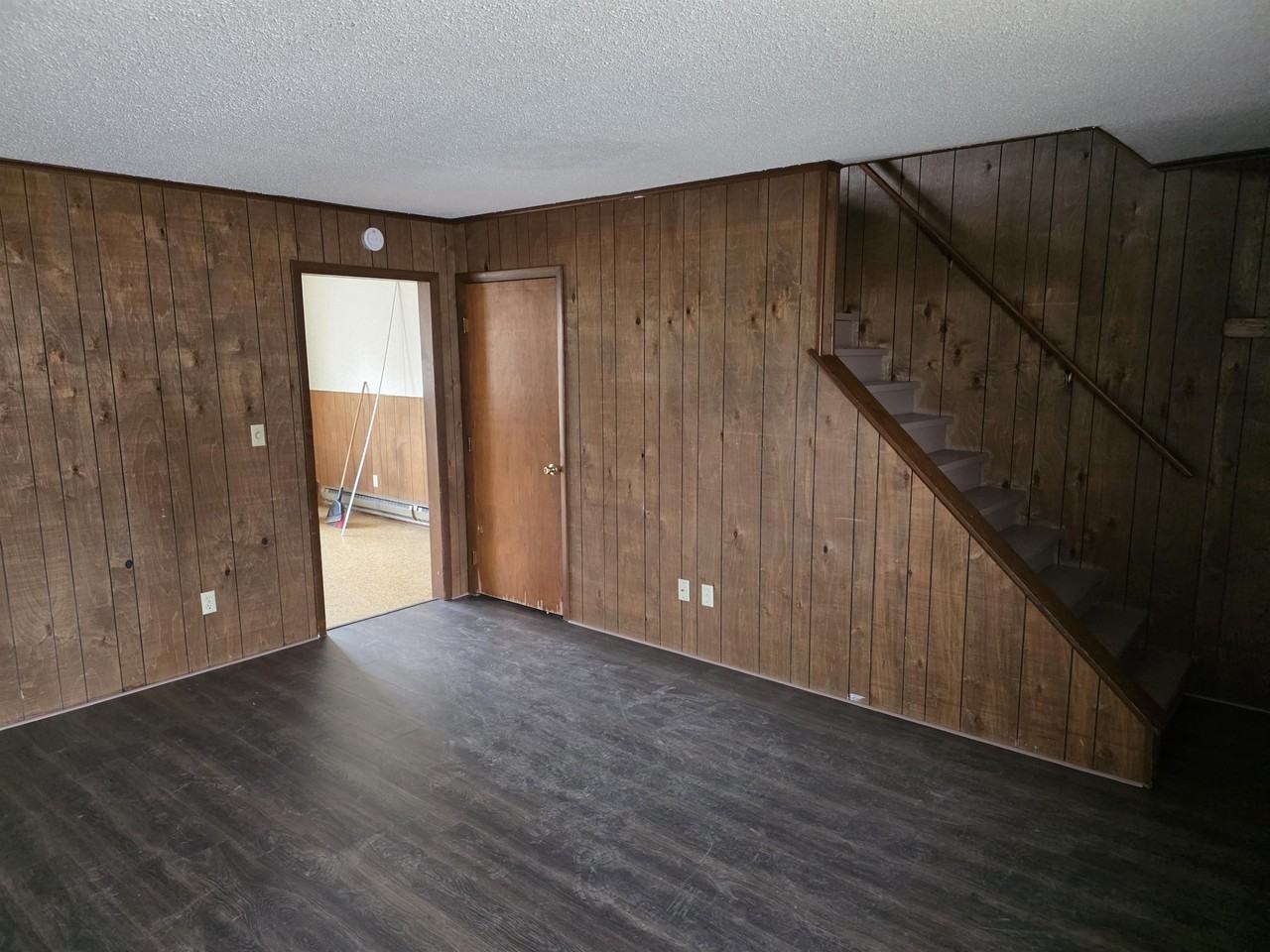 405 N Church St Apt A - Photo 5 of 10