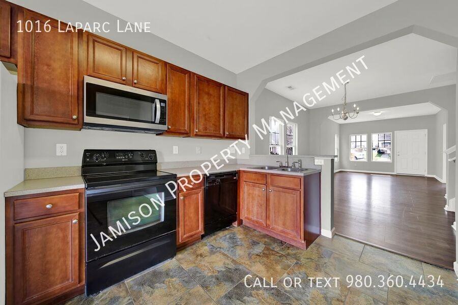 1016 Laparc Ln - Photo 5 of 26