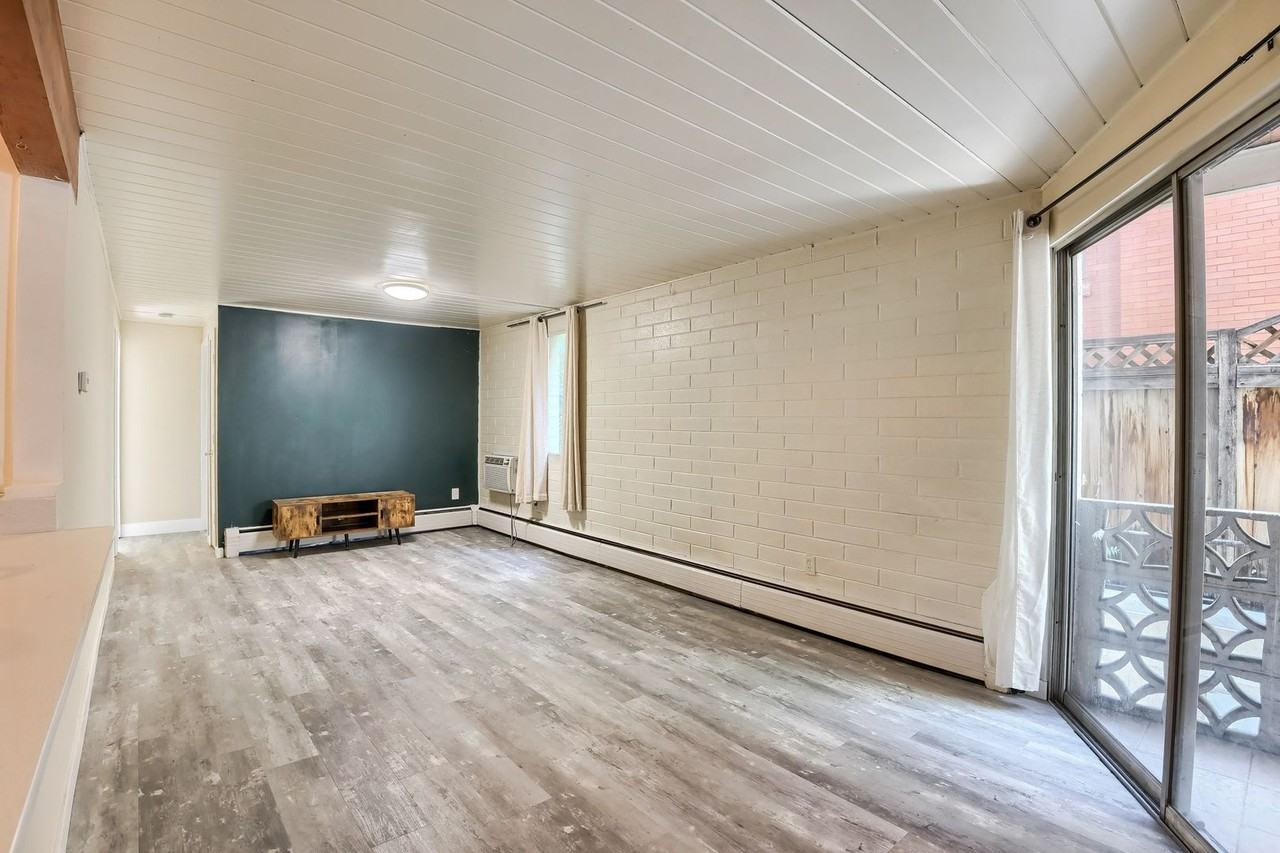 1343 N High St - Photo 6 of 19