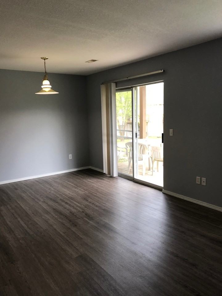 490 Abby Ln #2 - Photo 5 of 6