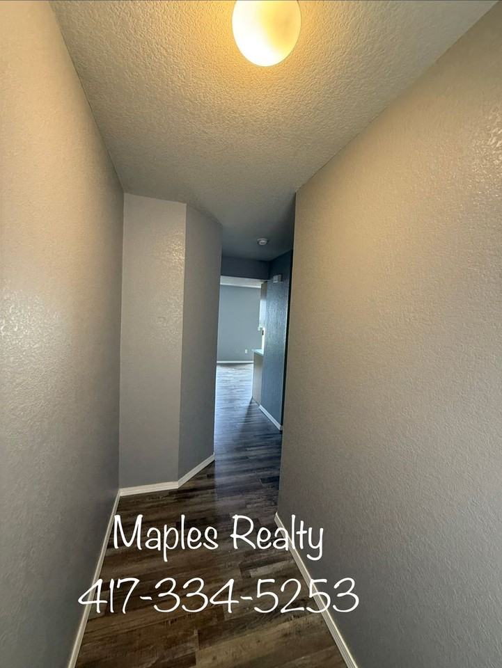 600 Abby Ln #4 - Photo 7 of 9