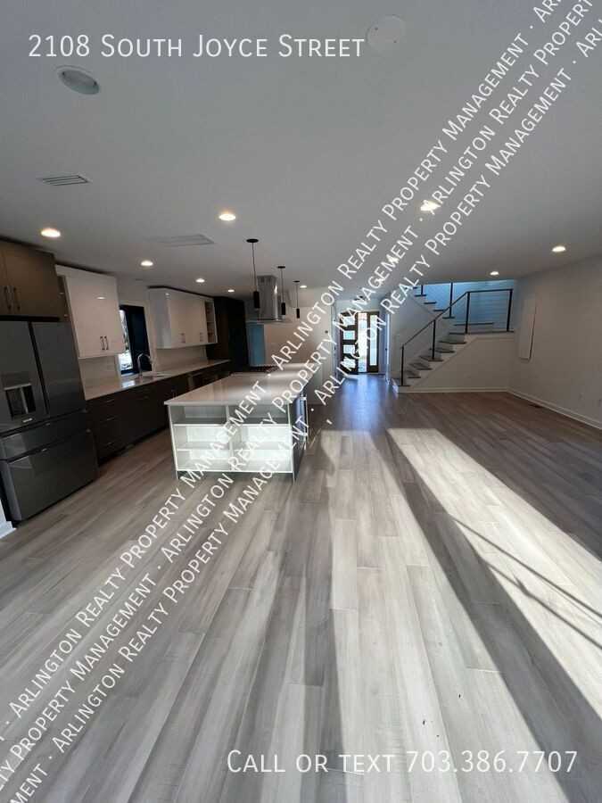 2108 S Joyce St - Photo 7 of 41