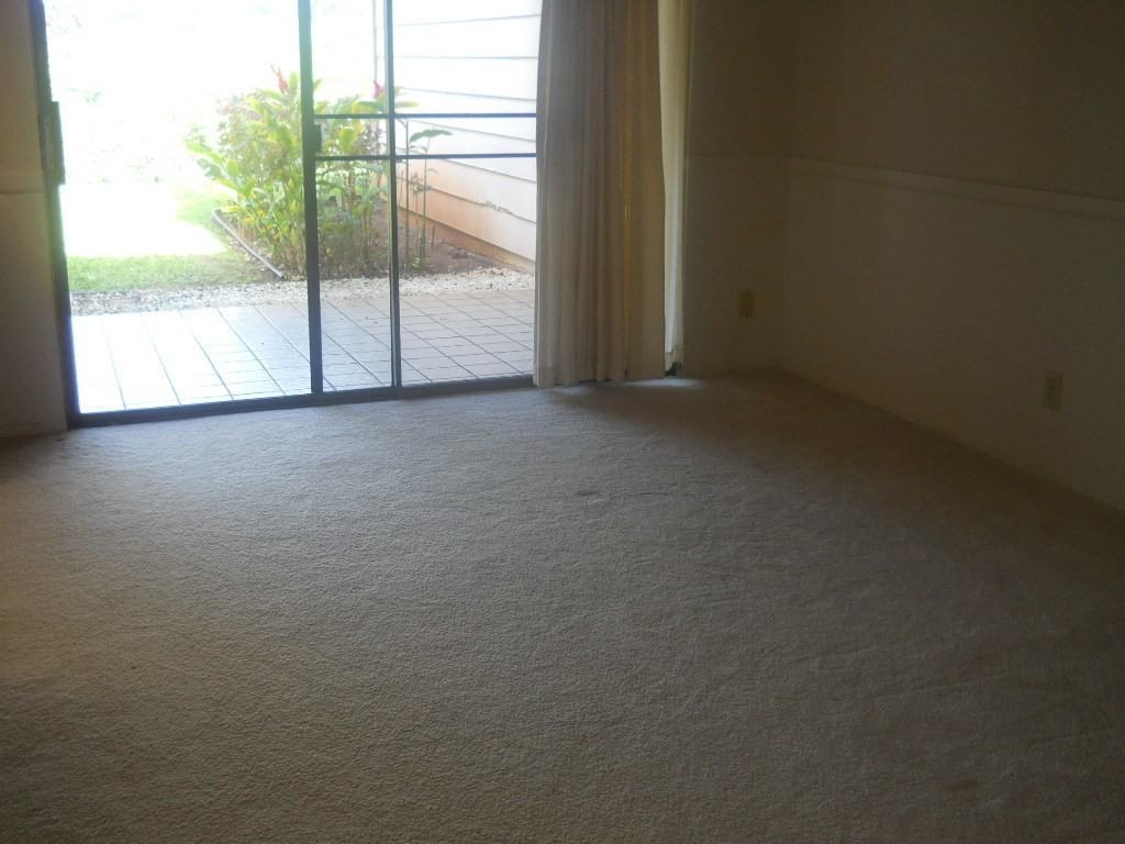 98-1742 Kaahumanu St - Photo 4 of 10