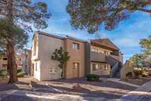 featured image of 3151 Soaring Gulls Dr #2018