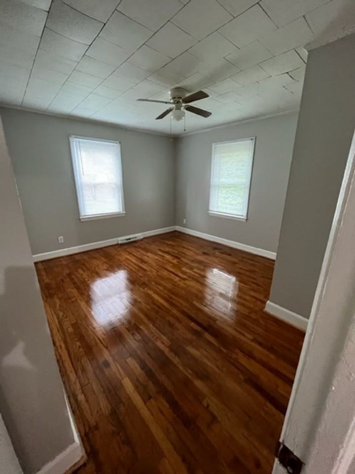 156 Welch Rd - Photo 2 of 28