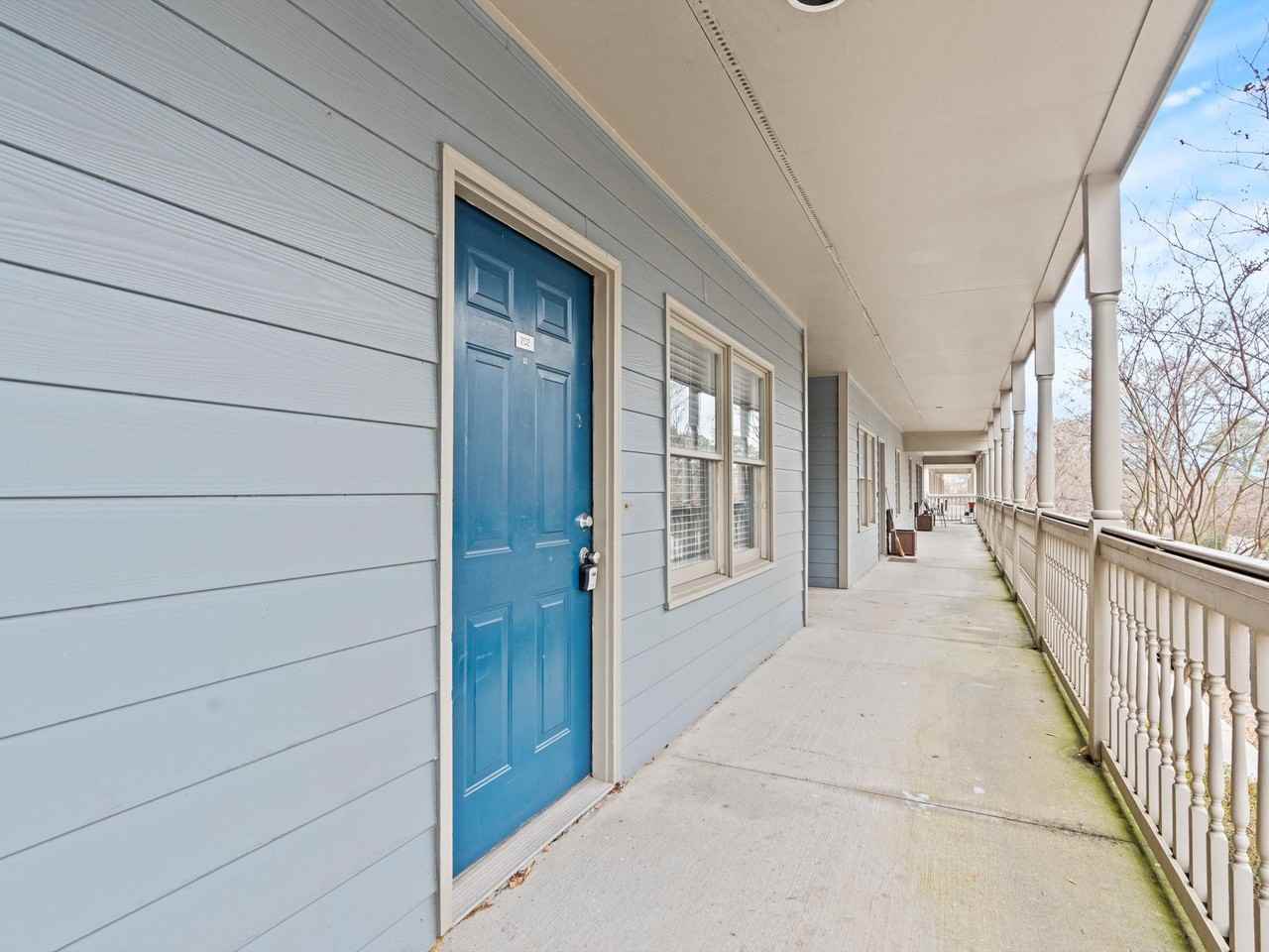 1806 Runnymead Ave Sw #102B - Photo 4 of 41