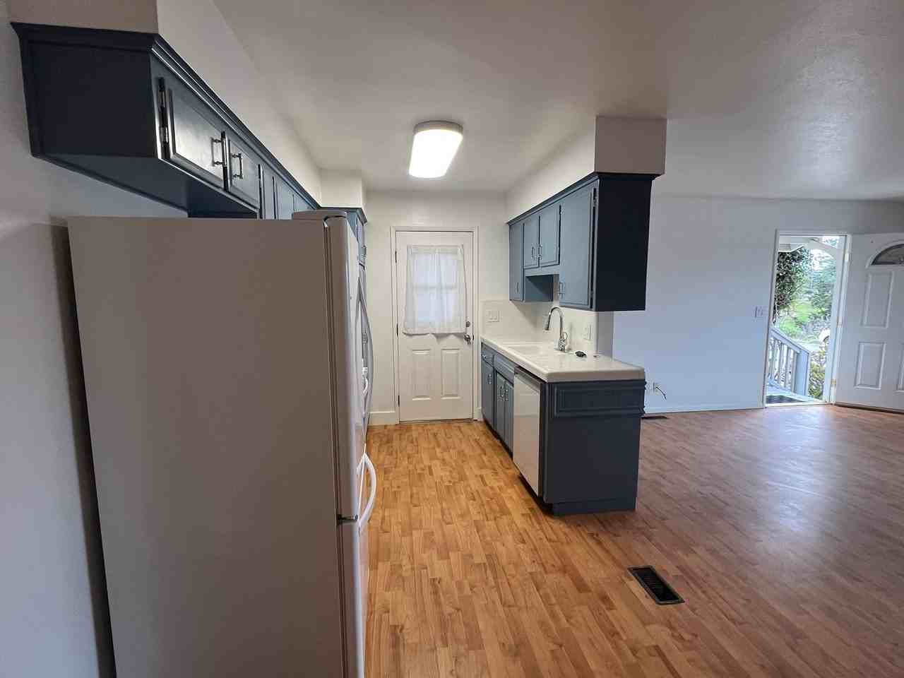 1234 Bolton Dr - Photo 7 of 22