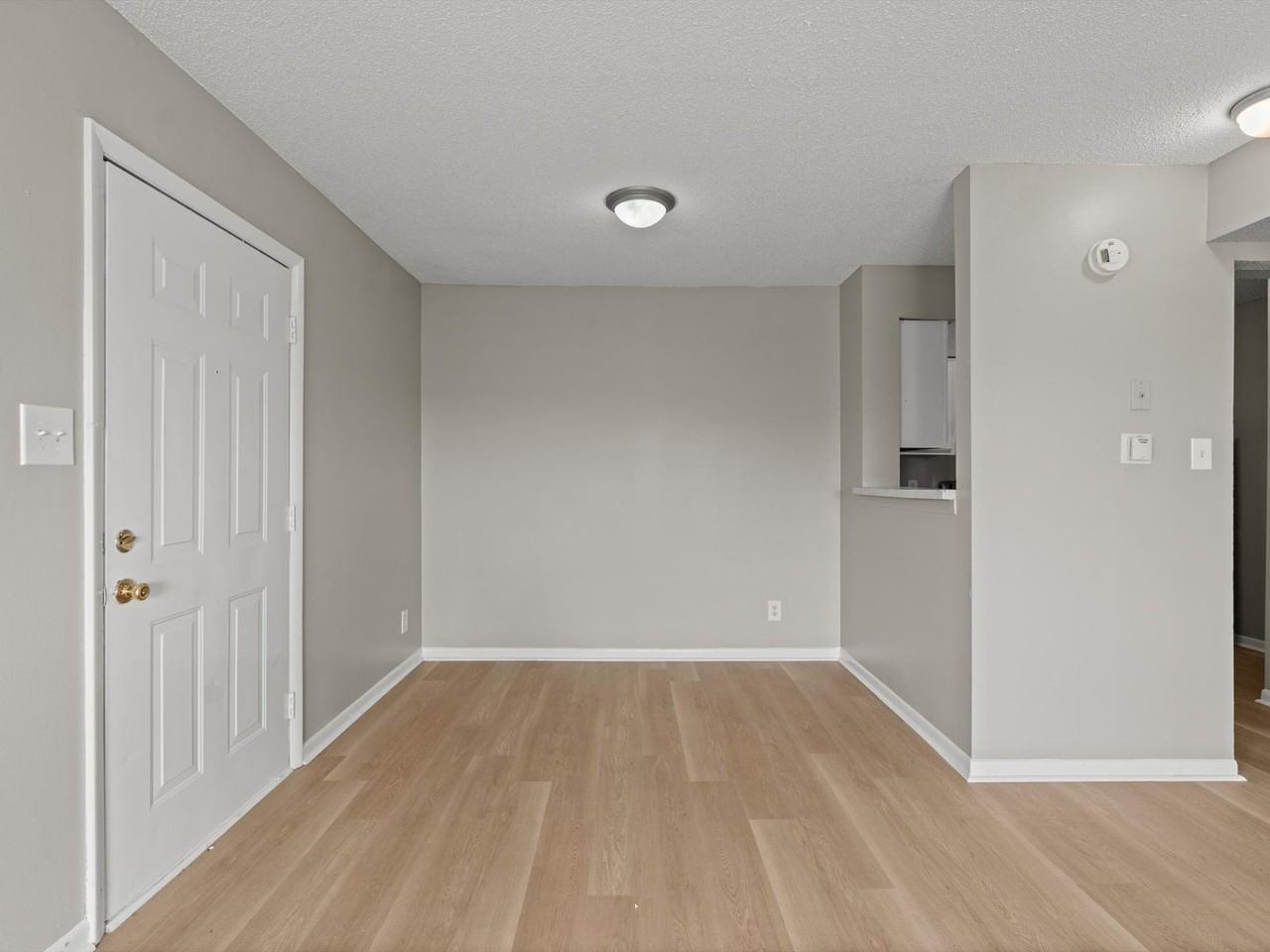 1242 Beltline Rd Sw #402 - Photo 4 of 50