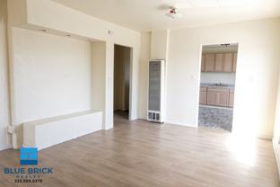 1403 W 53rd St - Photo 1 of 1