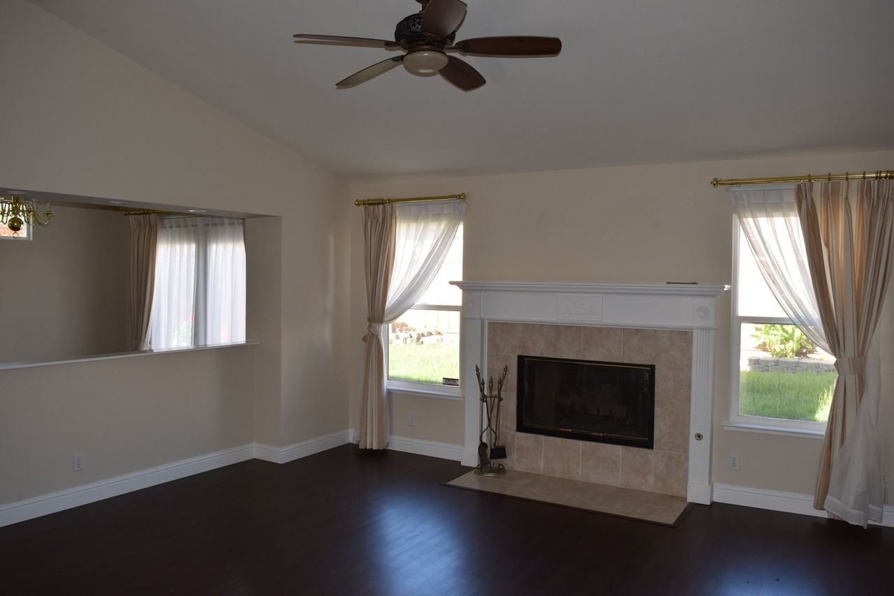 1667 Green Springs Ct - Photo 2 of 10