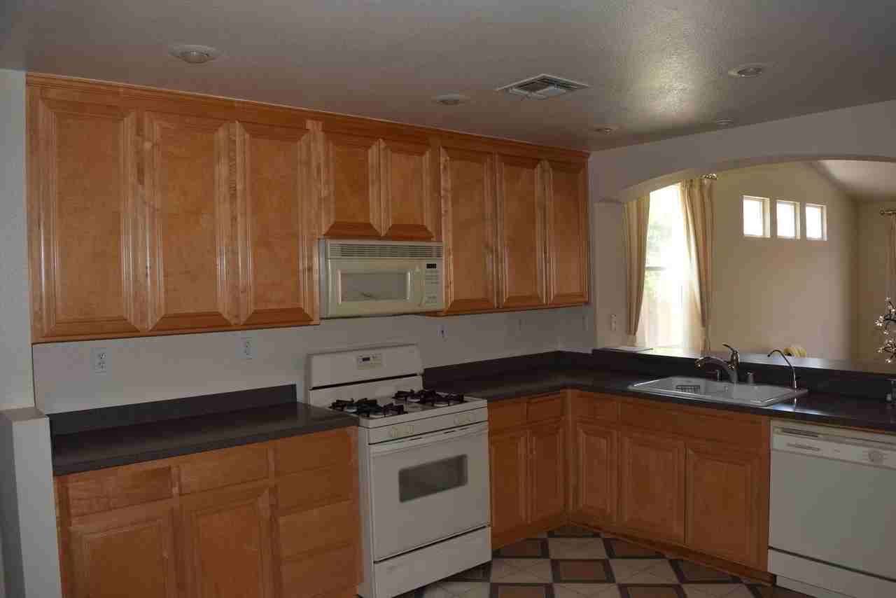 1667 Green Springs Ct - Photo 4 of 10