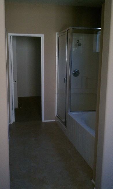 4513 Streamport Dr - Photo 4 of 6