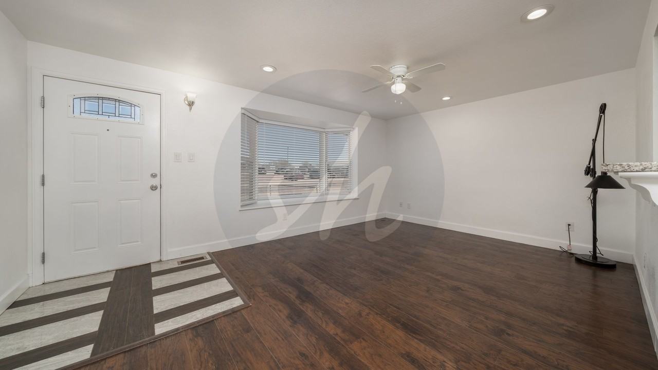 3615 Hayman Ct - Photo 2 of 22