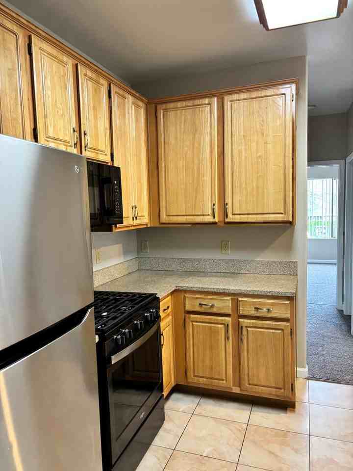 900 S Meadows Pkwy #1624 - Photo 7 of 32