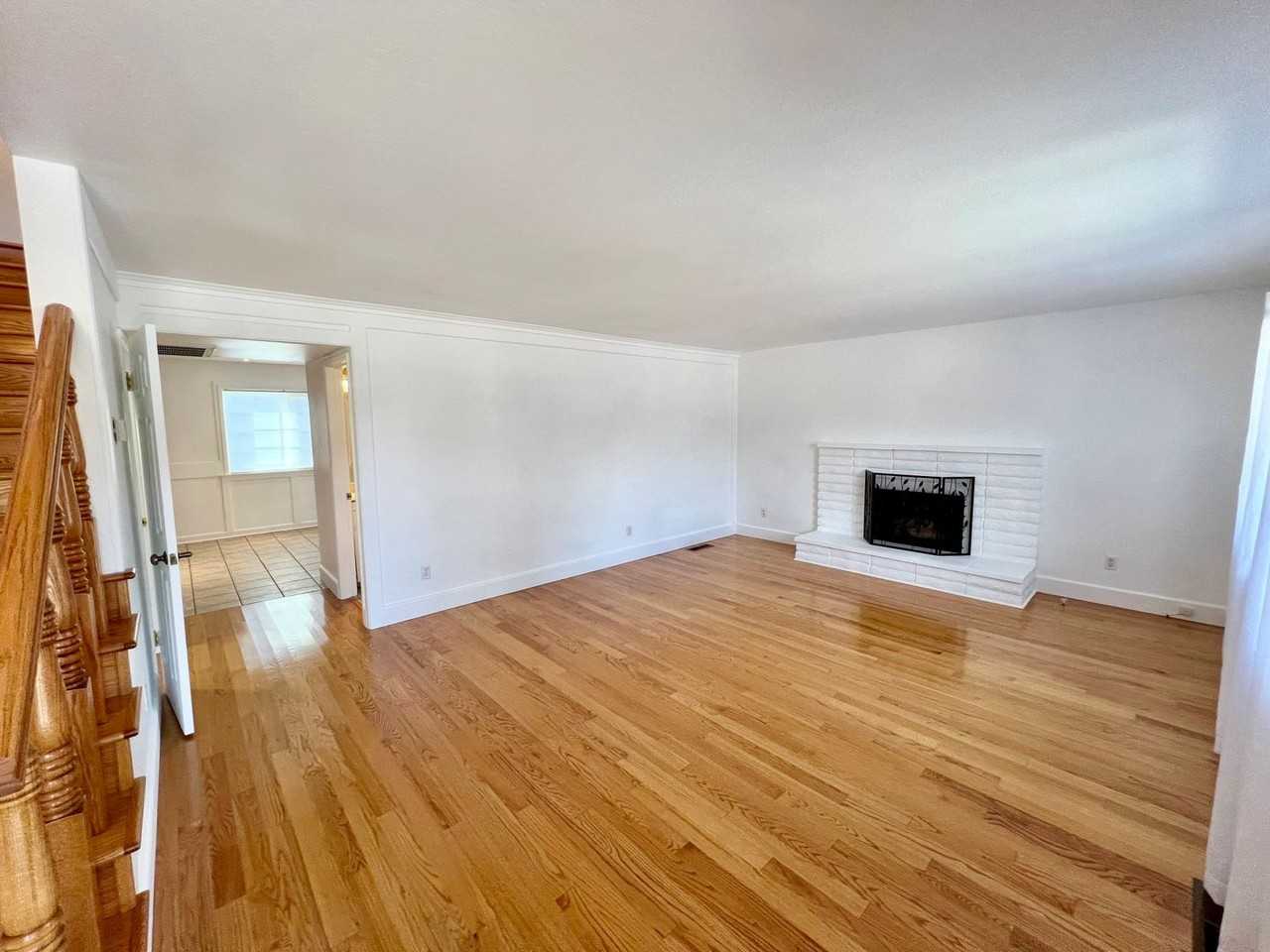 516 Willow St - Photo 3 of 37