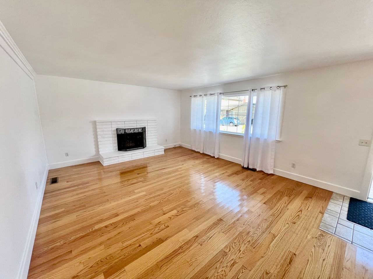 516 Willow St - Photo 7 of 37