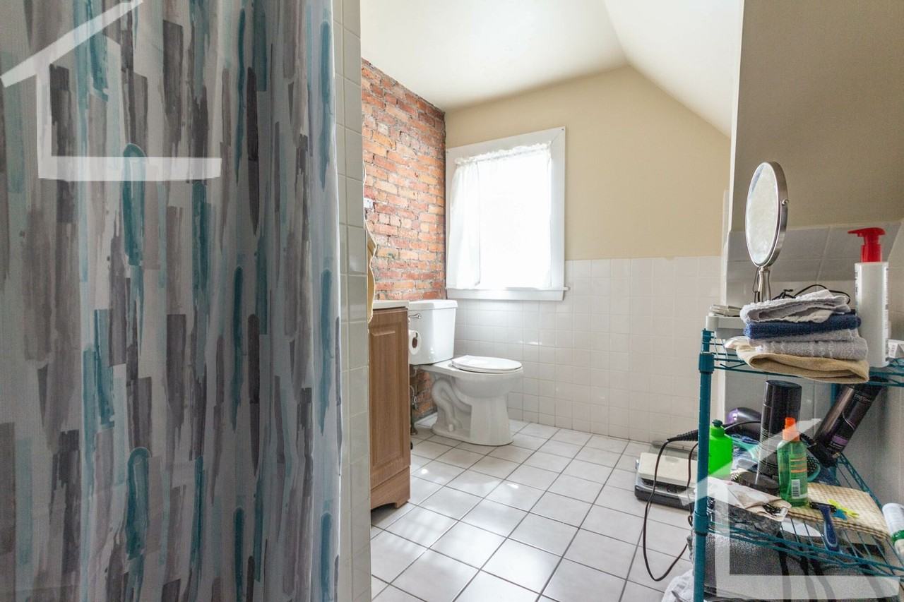 21 Bennett St - Photo 6 of 7